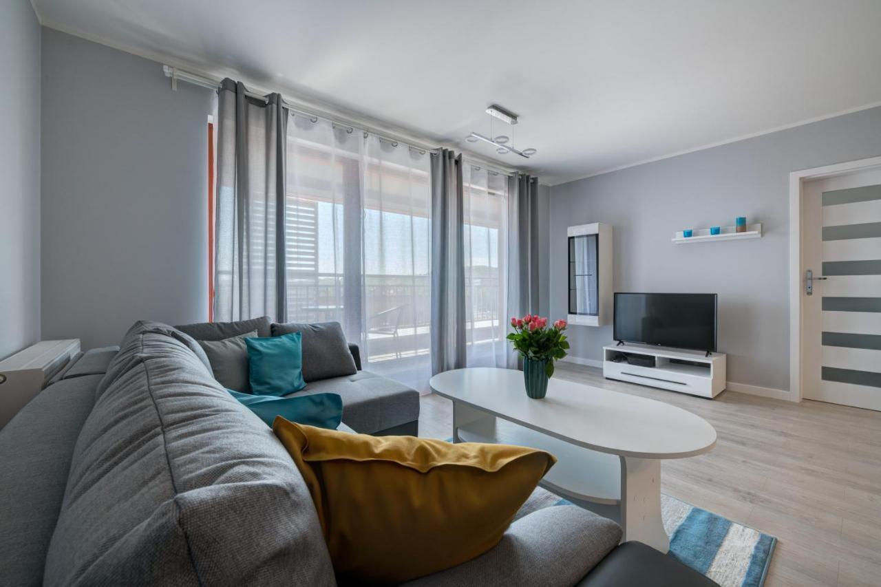 Live & Travel Apartments - Waterlane Island Гданск Екстериор снимка