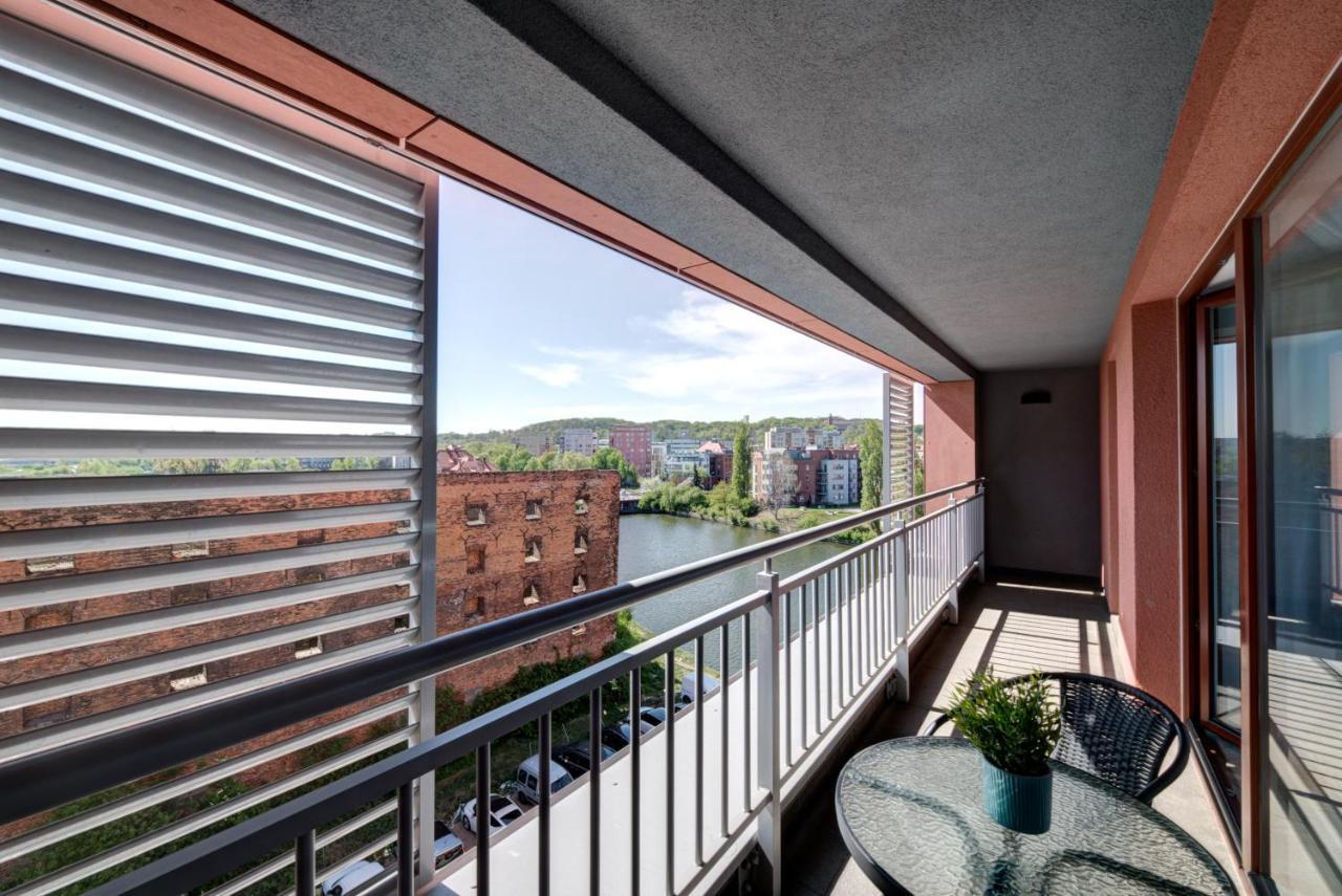 Live & Travel Apartments - Waterlane Island Гданск Екстериор снимка